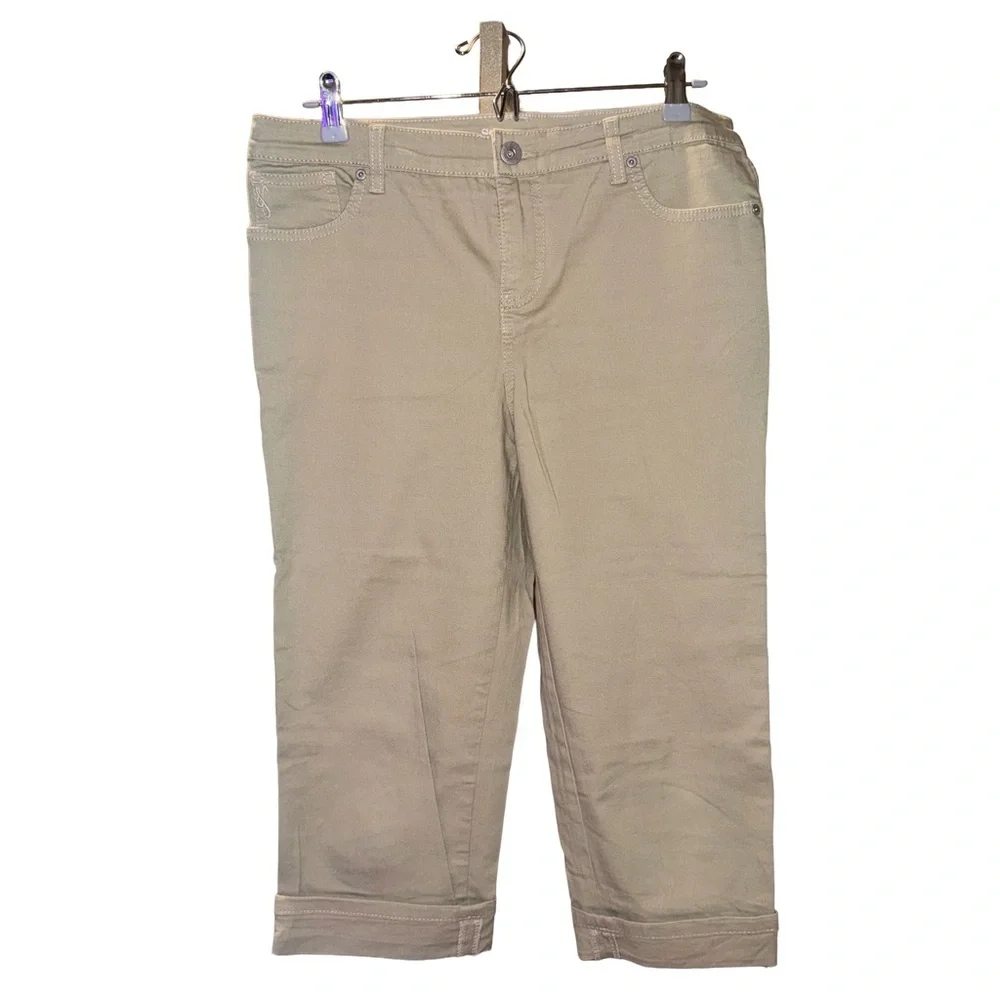 Style & Co Petite Capris 12P Khaki Tummy Control Cuffed Pants Beige Cream Jeans - Picture 2 of 6